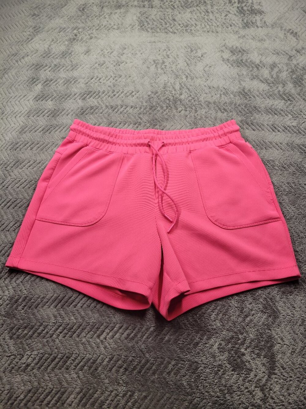 Mondetta womens shorts size large raspberry sorbet good condition